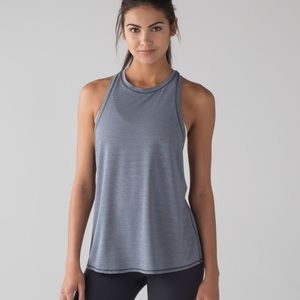 Lululemon hot like Agni singlet sz 6